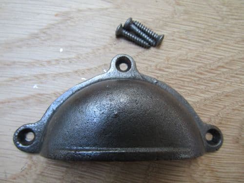 Royal Lugged Cup Pull Handle Antique Iron