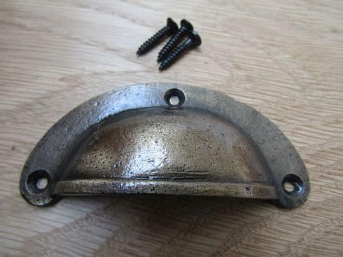 Slim Lipped Canet Cup Pull Handle Antique Brass