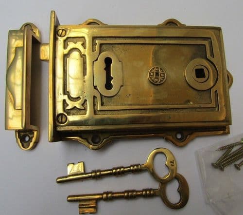 Solid Brass Construction Left Hand Davenport Lock Brass