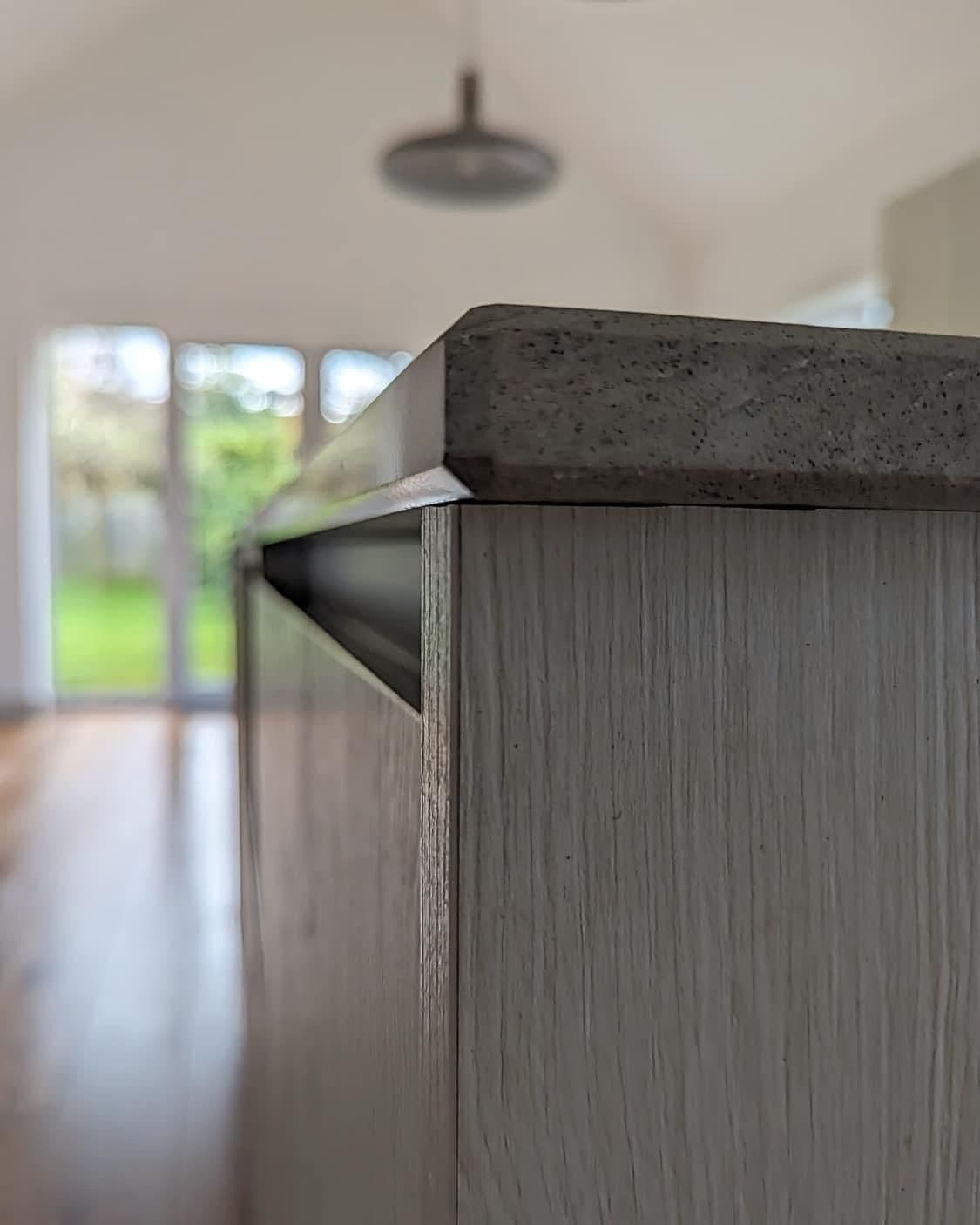 How to Specify a Worktop for a Kitchen Island: Material, Thickness and Overhang Considerations