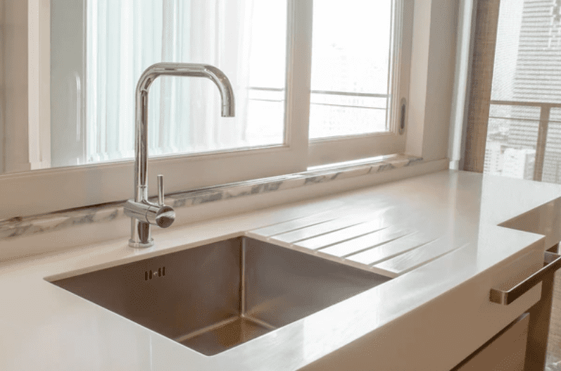 Laminate vs Solid Surface Worktops: Which Is Better in 2026?