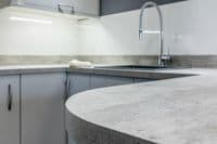 TopShape Causeway Custom Medium Upto 2000 x 1200mm (Square Top)