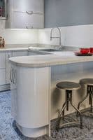 TopShape Causeway Custom Medium Upto 2000 x 1200mm (Square Top)