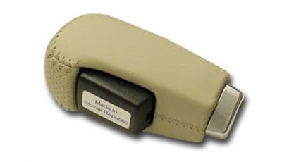 Genuine Volvo V70 XC70 (08-12) Sport Leather Gear Shift Knob (Soft Beige / Auto)