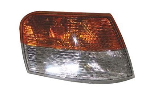 Saab 9000 4Door (89-94) 5Dr (91-93) Front Indicator Lamp / Light (Right) - Parts Monster