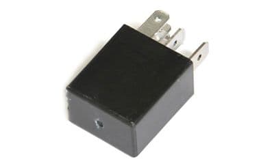 Volvo V70, S60, S80, XC70, XC90 Central / Rear Electronic Module Relay