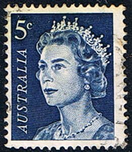 Australia 1966 SG 386c Queen Elizabeth II Head Fine Used