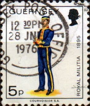 Guernsey 1974 Military Uniforms SG 105a Field Officer The Royals Fine Used