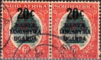 Kenya Uganda Tanganyika 1941 South Africa Overprint SG 153 Pair Fine Used