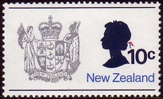 New Zealand 1973 SG1017 Queens Silouet and Coat of Arms Fine Mint