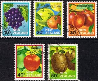 New Zealand 1982 Fruits Set Fine Used