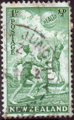 New Zealand Health 1940 Beachball SG 626 Fine Used