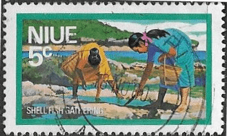 Niue 1976 Food Gathering SG 202 Fine Used
