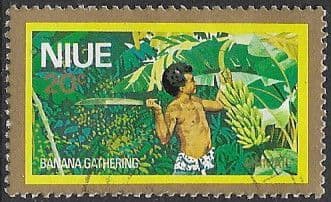 Niue 1979 Food Gathering Gold Boarder Airmail SG 265 Fine Used