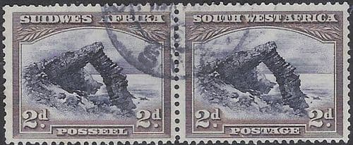 South West Africa 1931 Bogenfels Horizontal Pair SG 76  Fine Used