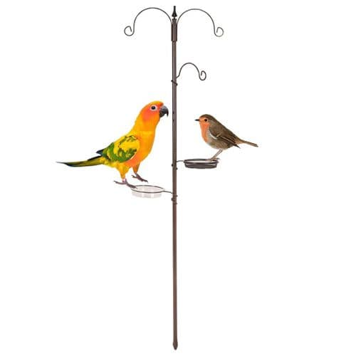 Traditional Bird Feeding Station Kit With Metal Mesh Feeder