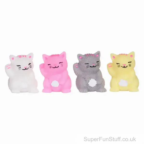 Squeezy Stretchy Lucky Cat Stress Toy - 7.5cm | Stress Toy Gift