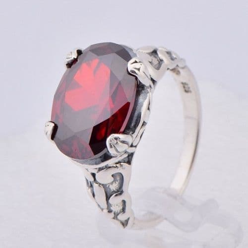 Bague Ancienne En Argent Massif 925 Avec Grenat - Taille 55/56 - Style Vintage Jolie
