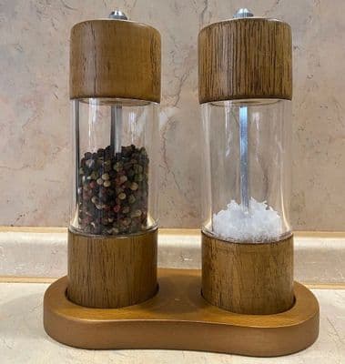 Ensemble Salière et Poivrière Bois de jujube socle bois