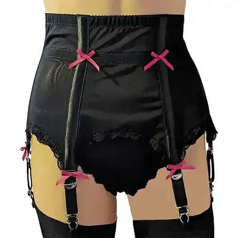 6 Strap Boned Suspender Garter Belt in Black Power Mesh