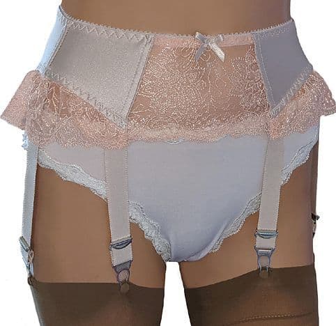 Luxury 6 Strap Suspender Belt in Peach with Lace Panels