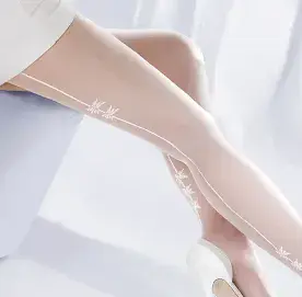 White Seamed Wedding Tights with Bows