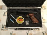 USED Crosman 2240 Custom 22 Air Pistol