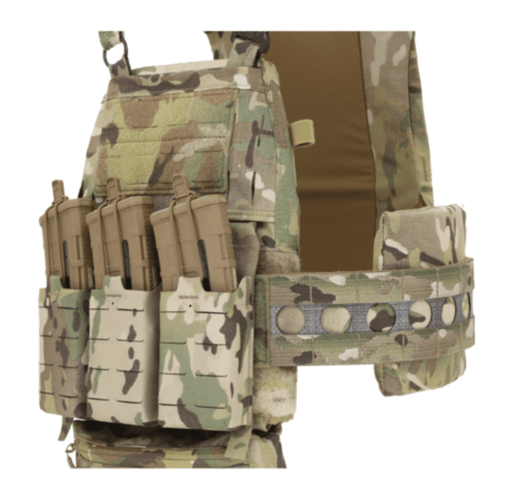 個人装備 FERRO Concepts 3\