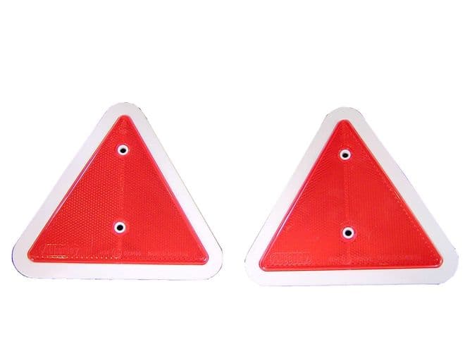 2 x REFLECTIVE TRAILER TRIANGLE WITH WHITE SURROUND