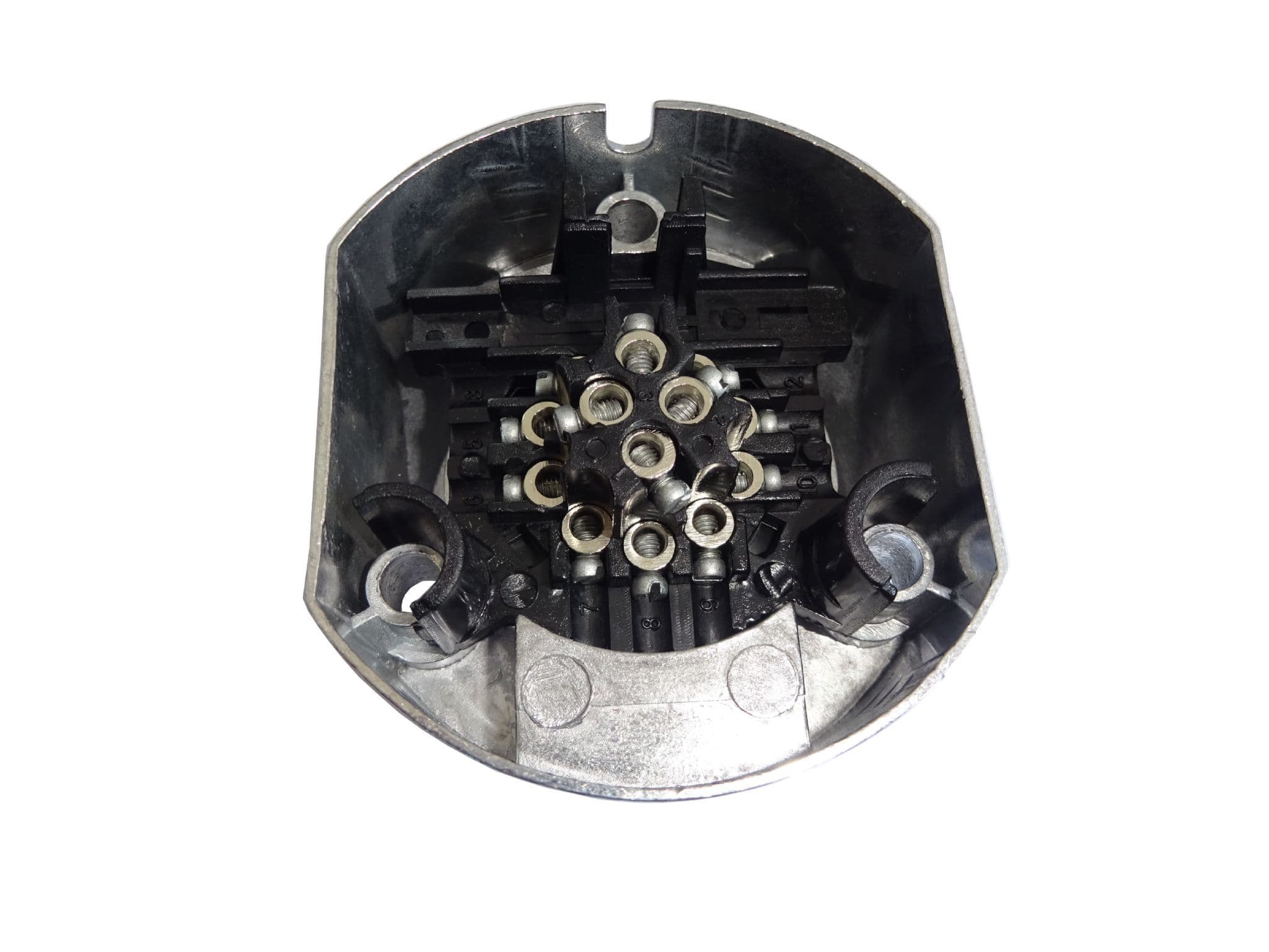 ALUMINIUM 12V 13 PIN EURO SOCKET