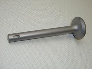 JP 001 C, JAP, ENGINE VALVE. Original old stock. Good condition. Steel