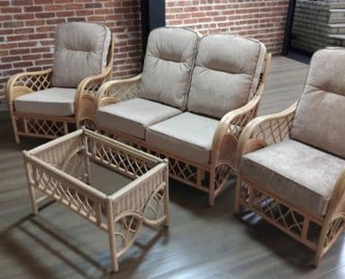 Oslo  Ex-Display Package Sofa, x2 Chairs Plus Coffee Table