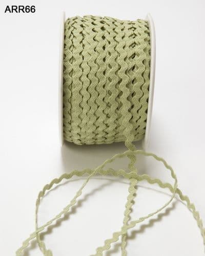 May Arts Mini Ric Rac Celery 1yd