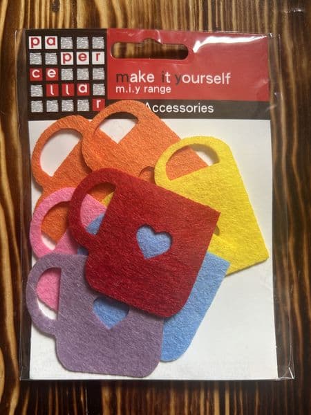 Paper Cellar Felt Teacups