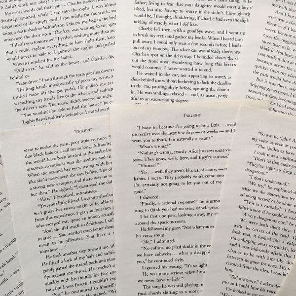Twilight - 10 Book Pages -
