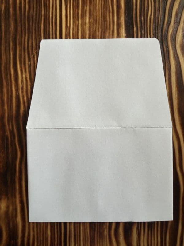 White Keepsake Envelope - 68mm x 105mm