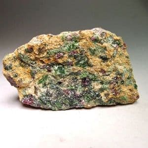 GARNET PERIDOTITE  -  ROCK FROM THE EARTH'S MANTLE   -  Norway