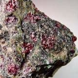 GARNET PERIDOTITE  -  ROCK FROM THE EARTH'S MANTLE  -  Norway