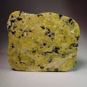 LIZARDITE (CUT AND POLISHED)  -  Norway