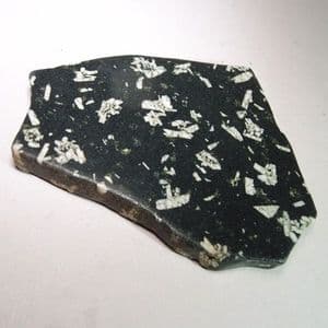 PORPHYRY BASALT (CUT AND POLISHED) - China