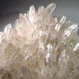 QUARTZ CRYSTALS - USA
