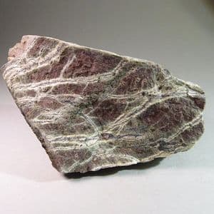 SERPENTINE (NATURAL PIECE) - Lizard, Cornwall