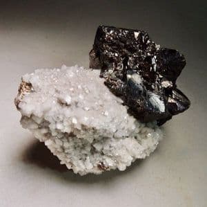 SPHALERITE CRYSTALS ON DOLOMITE  -   Elmwood Mine, Tennessee, USA