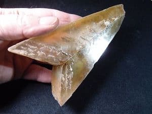 SWALLOW-TAIL SELENITE CRYSTALS  -  France