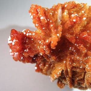 VANADINITE CRYSTALS ON BARITE CRYSTALS - Morocco