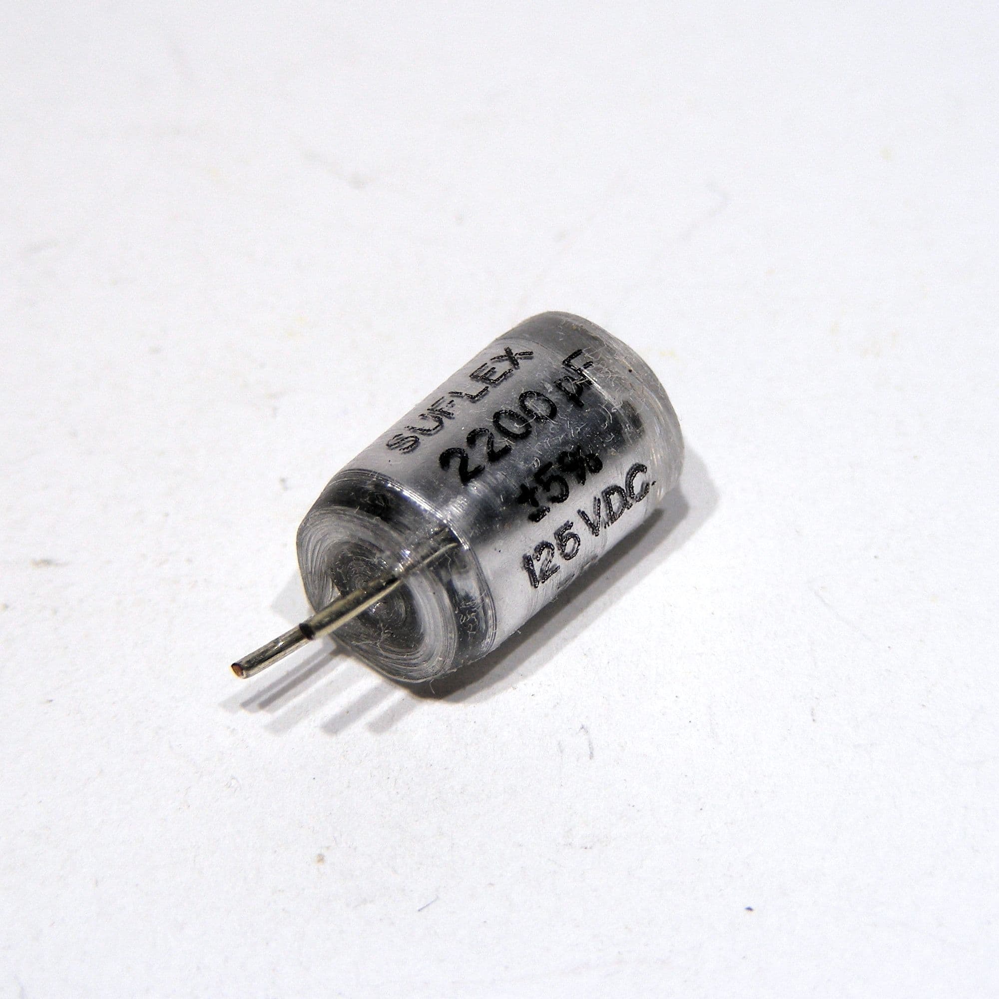2200pF 125V Suflex Polystyrene capacitors x 20