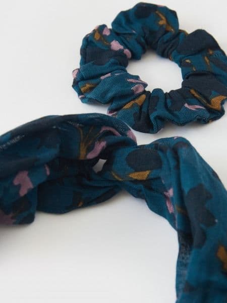 'Off Cut' Cotton Linen Hair Set. Blue Multi