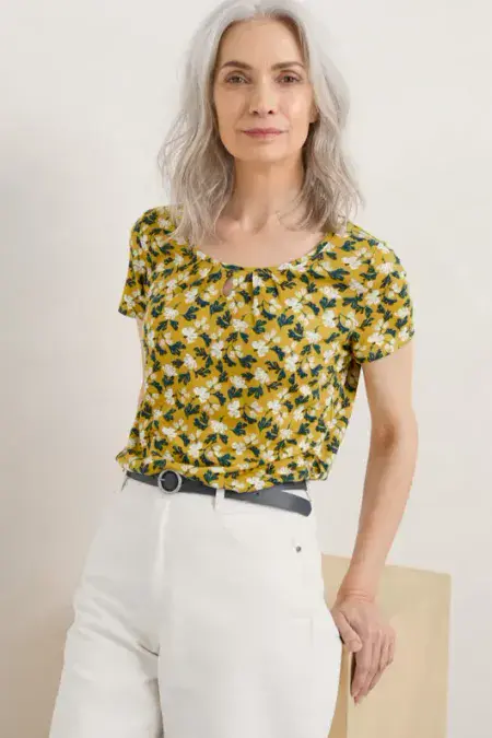 Appletree Short Sleeve Top. Sea Petal Dark Hay