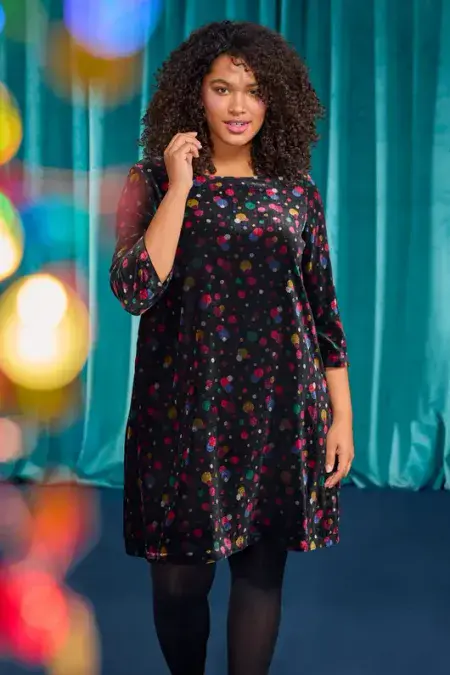 Boscawenun Dress. Fairy Light Spot Onyx