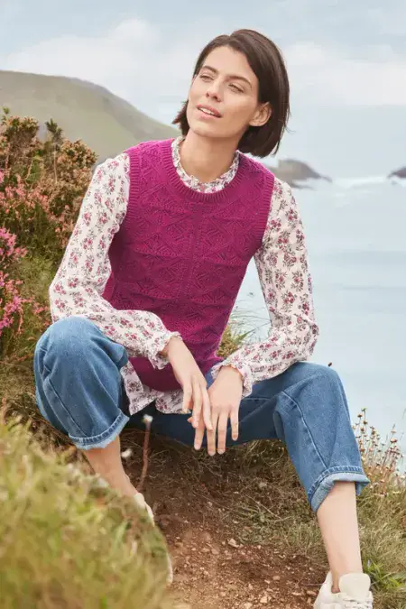 Do Path Knitted Vest. Cordial